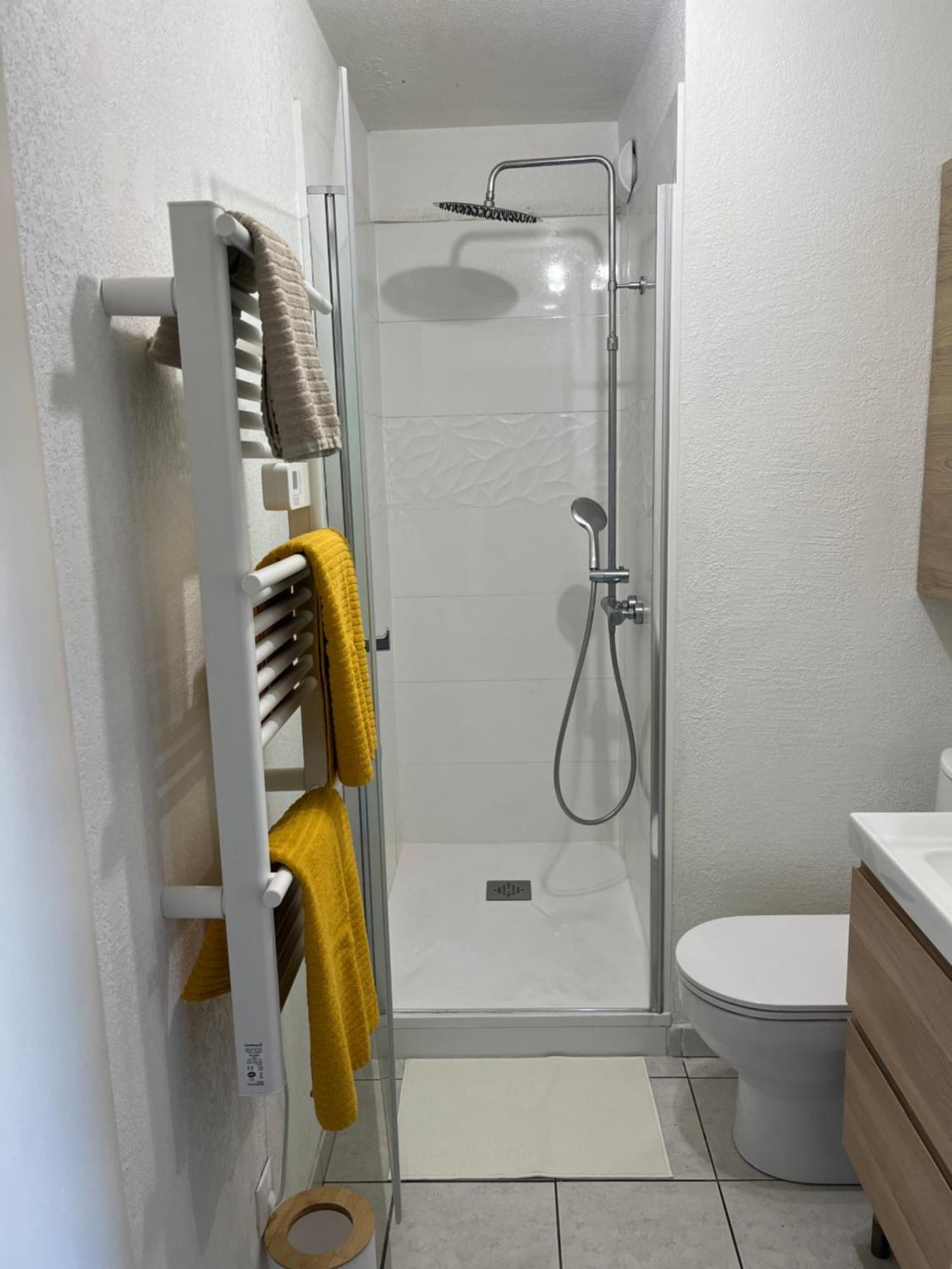 Joli T2/ Tram/ Clim/ Parking/ Wifi/ Piscine Montpellier Exterior foto